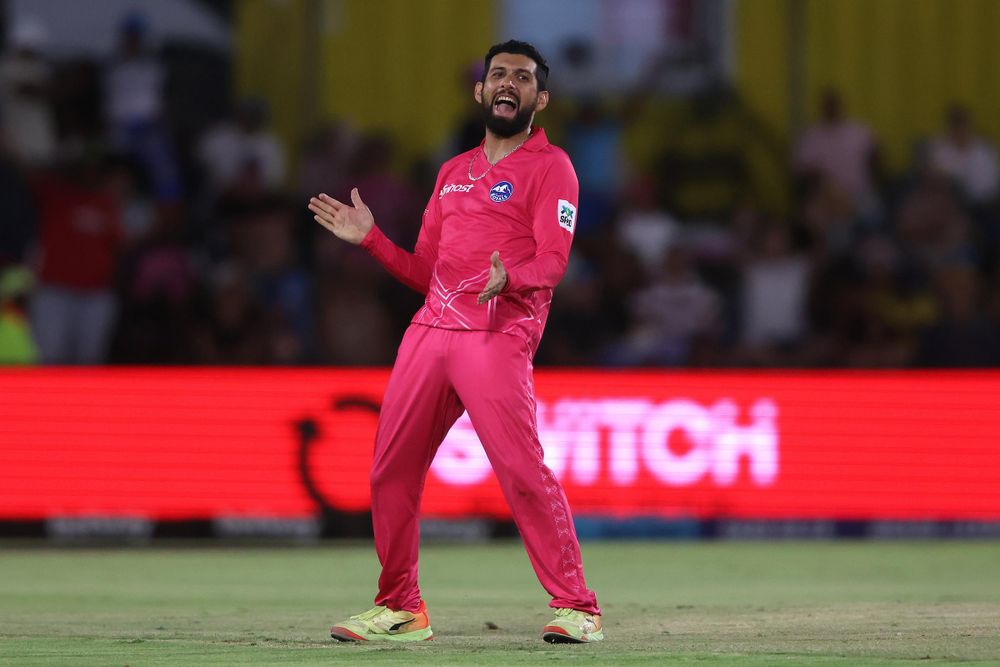 Sikandar Raza drives Paarl Royals to the SA20 derby double over ...