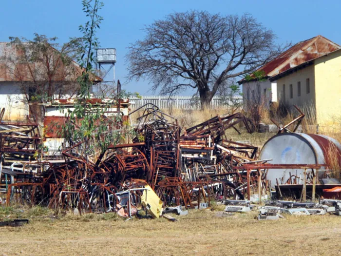 Some of the neglegted buildings at Setotolwane Eslen Secondary School. 010911 Picture: Moloko Moloto
