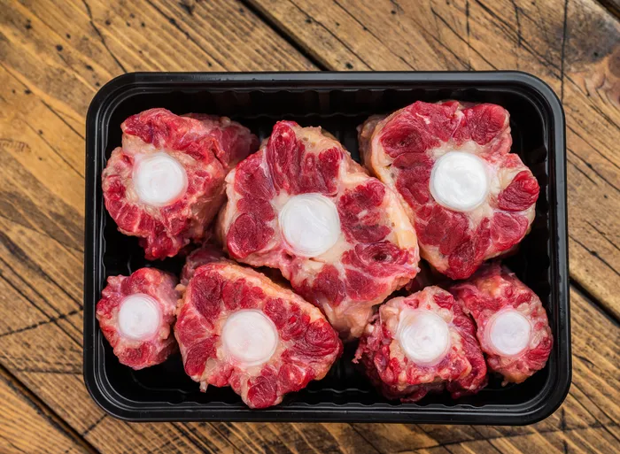 An import certification dispute between South Africa and Argentina could tighten winter oxtail supplies, pushing up prices for consumers and placing pressure on retailers.