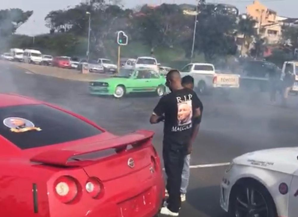 WATCH: Police probe gun shots, spinning cars at Chatsworth 'gangster ...