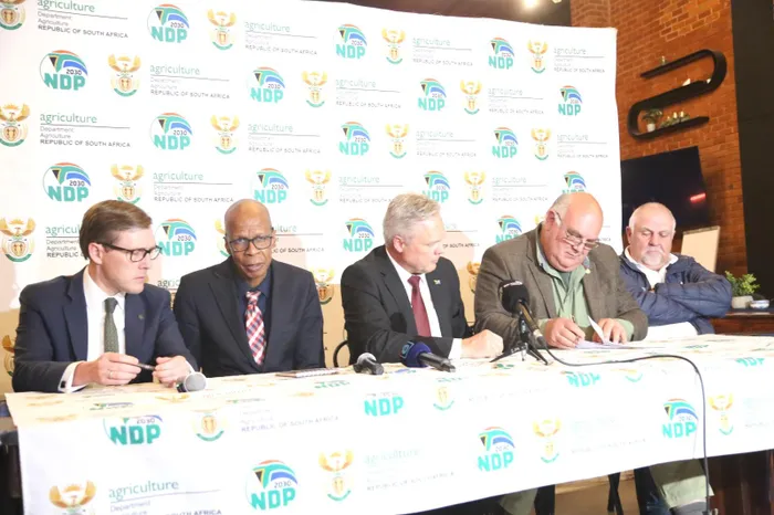 A settlement was reached following a  farming sector legal case to allow farmers to privately vaccinate against Foot and Mouth Disease; this was according to Minister of Agriculture, Willie Aucamp