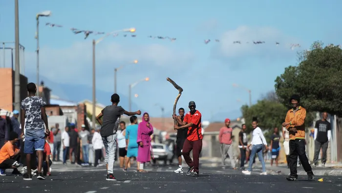 Tafelsig residents in desperate need of food protesting yesterday. Picture: Armand Hough/African News Agency (ANA)