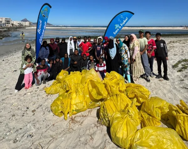 Community rallies to clean Milnerton Lagoon