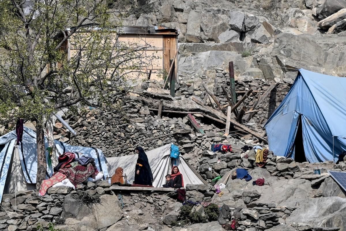 At least 9 dead in Afghanistan earthquake