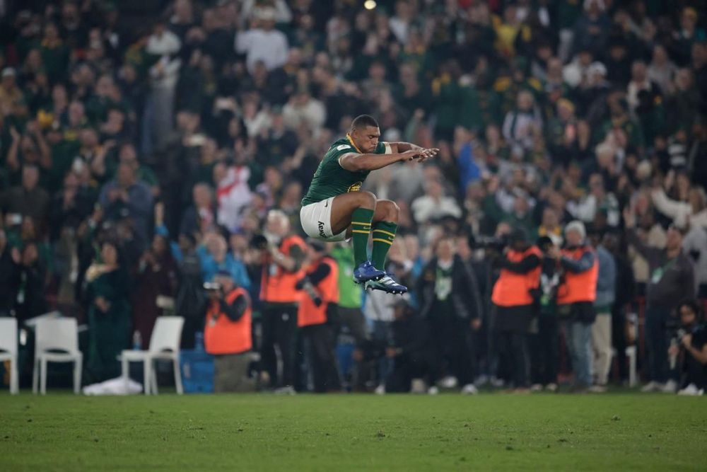 Damian Willemse shines in 50th Test as Springboks overcome England ...