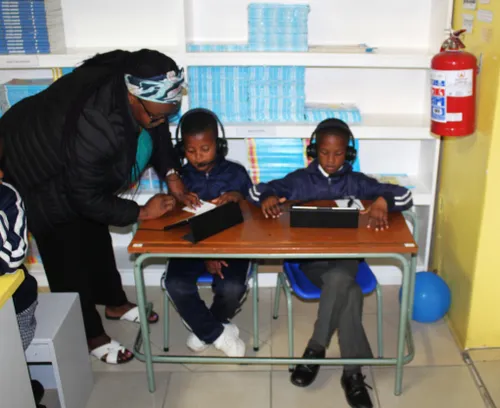 Holy Cross Primary School launches Click Lab to help boost