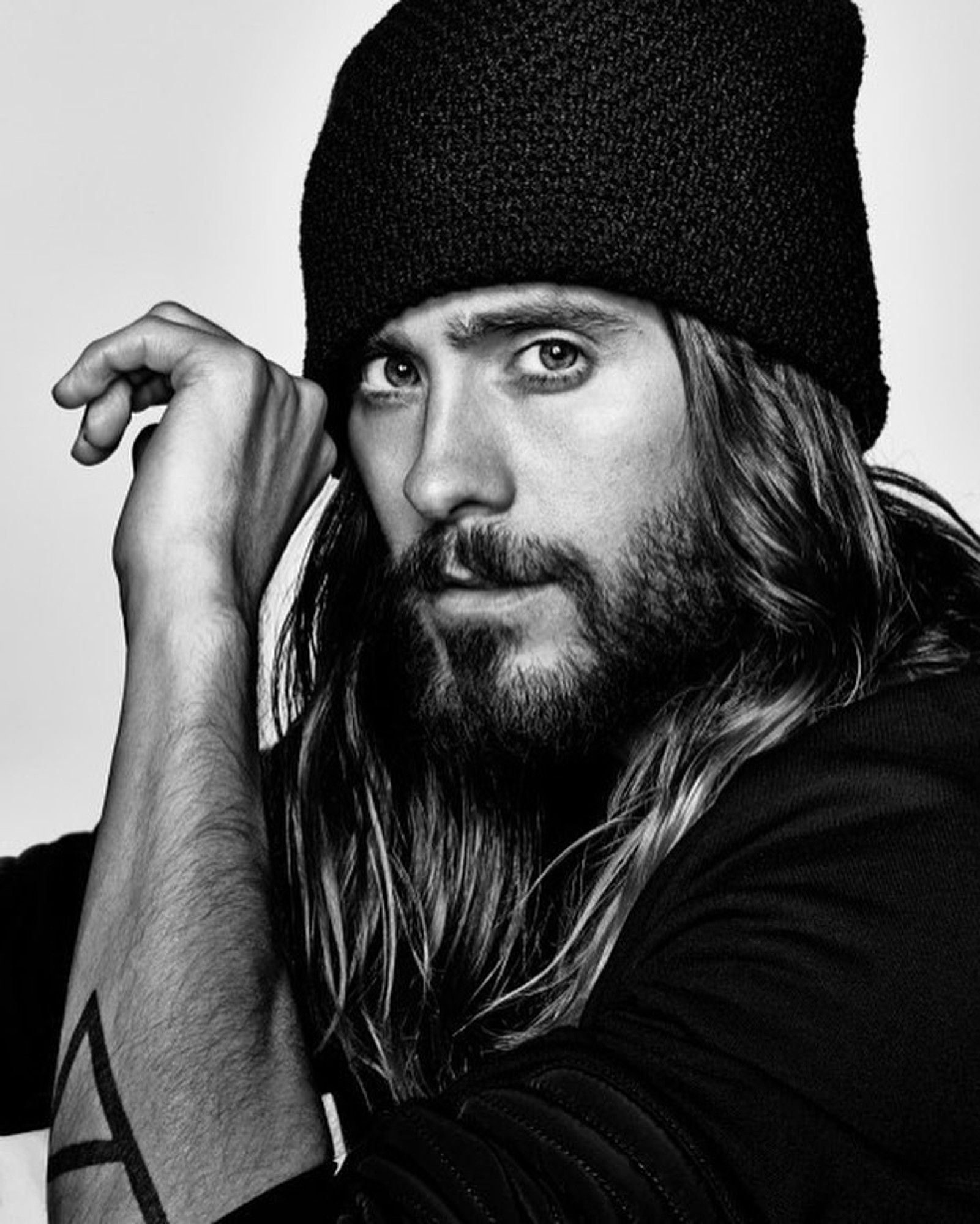 Jared Leto will shave his beard if new album tops the charts