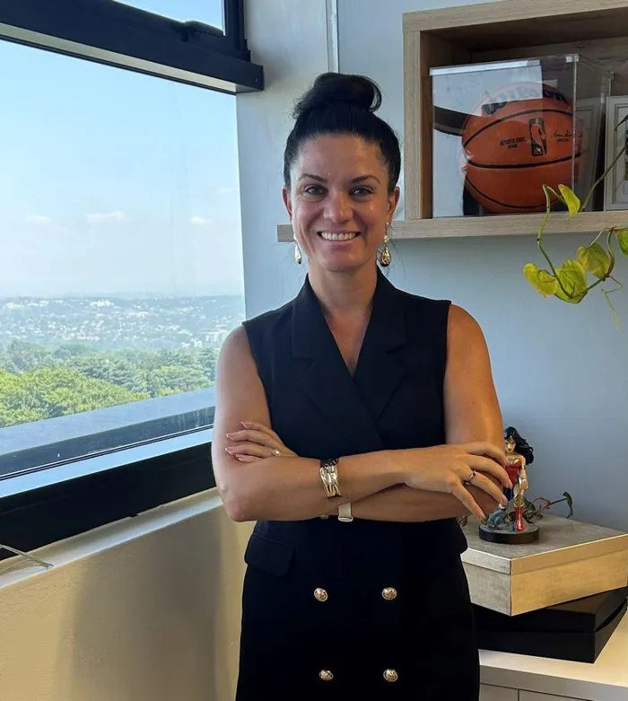 Michelle Colborne, Marketing VP at 10bet Africa, said that 10bet recently announced a 5-year agreement with the iconic Ellis Park Stadium. 