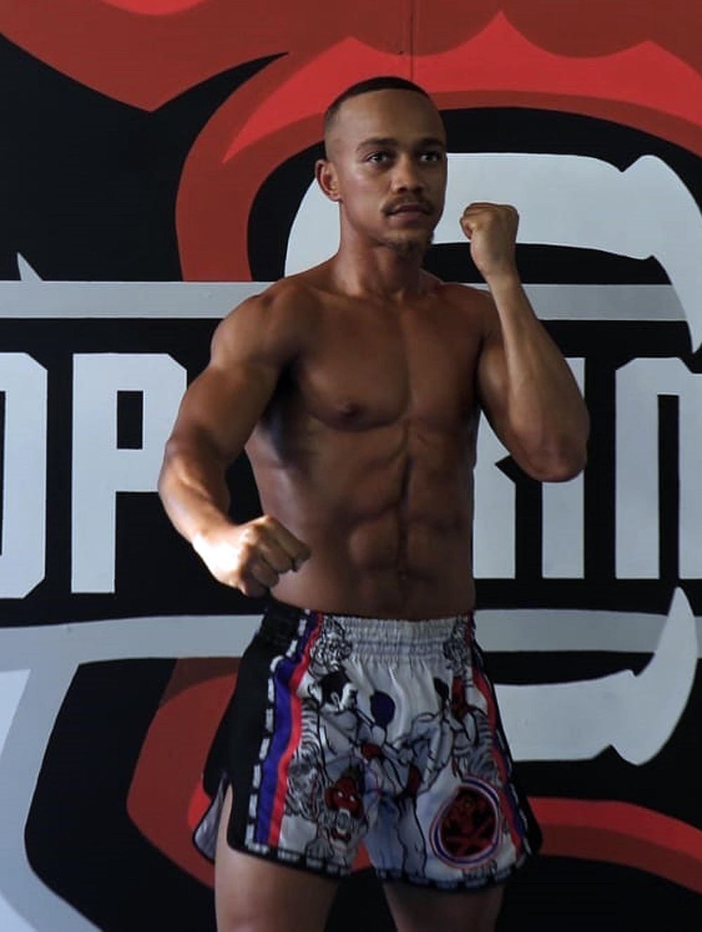 MMA champ rises above bullies in ring