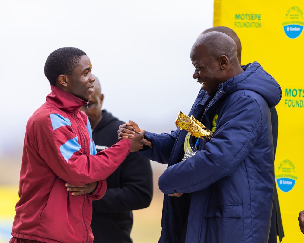 Hlompho Kekana defends Bafana Bafana coach Pitso Mosimane over Oswin Appollis tactical remarks