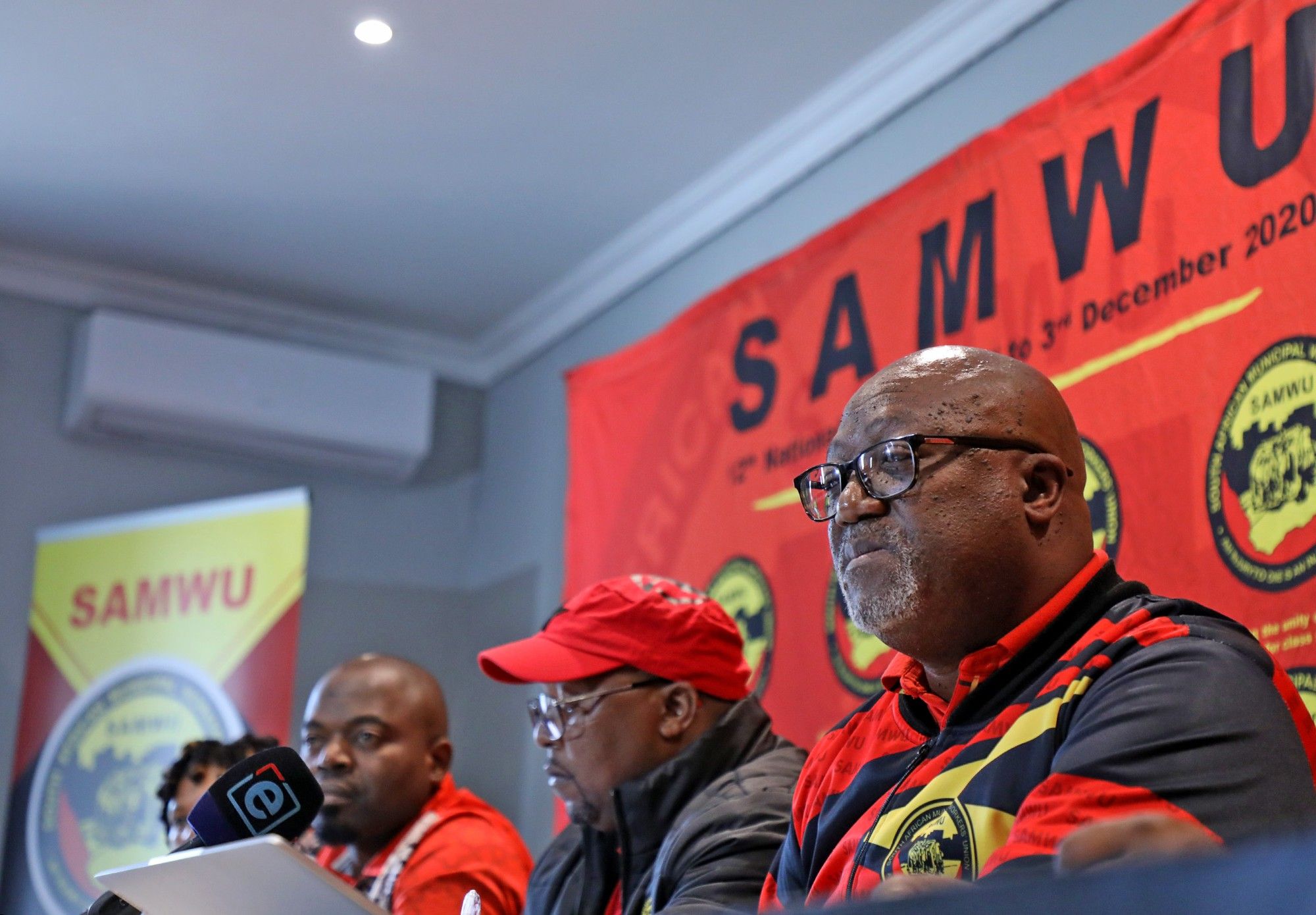 Samwu dismisses reports that Tshwane bus drivers downed tools