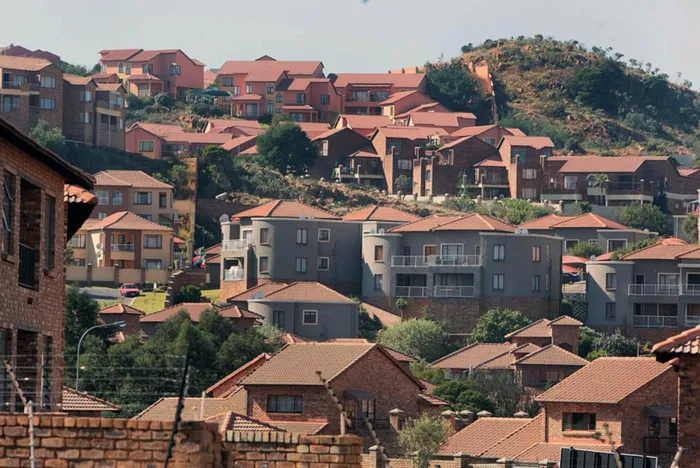 FNB property survey picture for Roy's story.photo by Simphiwe Mbokazi 453