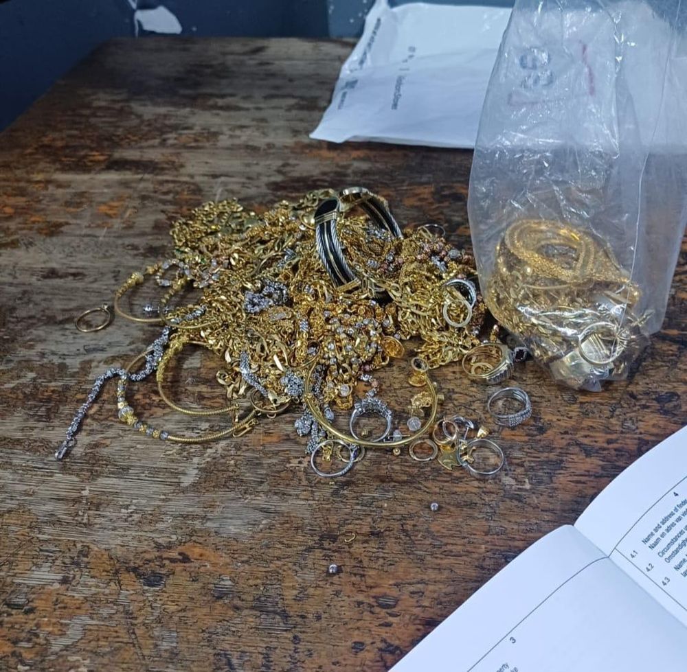 BREAKING | Five arrested after Gateway Mall jewellery store robbery, goods recovered