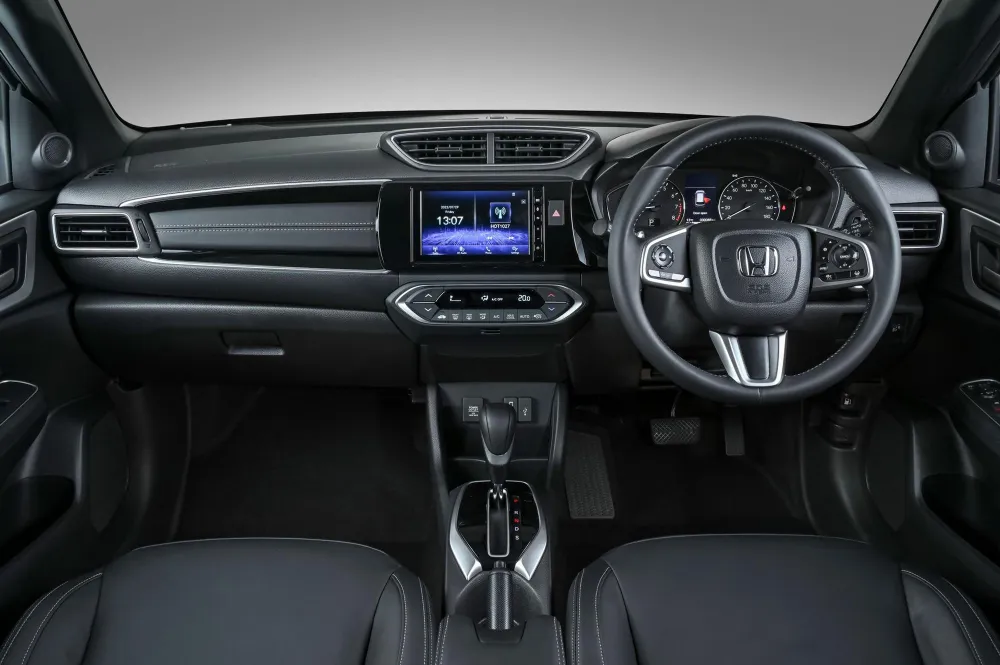 2022 Honda BR-V interior