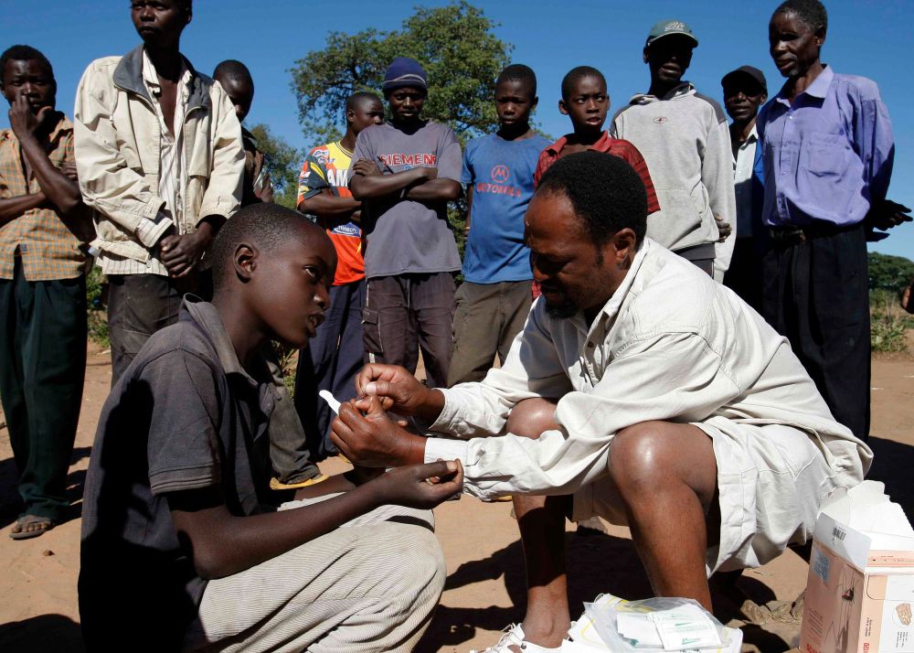 Scientists push for new era of malaria control through innovative gene ...