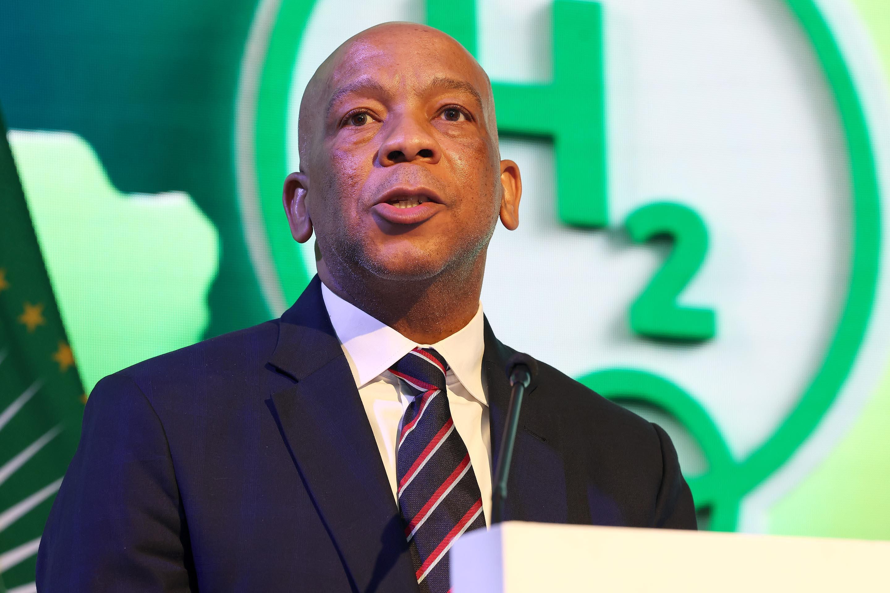 South Africa's Green Hydrogen Revolution: Driving Sustainable Development and Job Creation