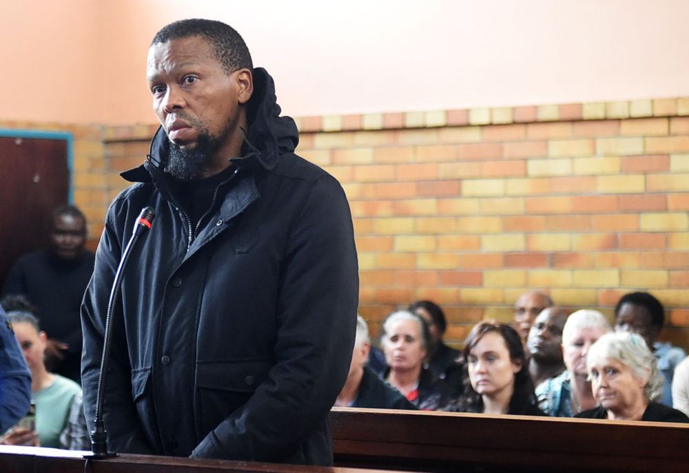 South Africa's skilled police officers leaving for private security a growing concern