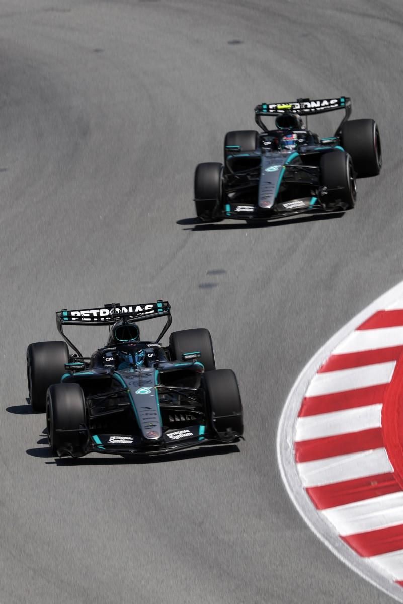F1 2026: Mercedes to introduce ‘rules of engagement’ after fierce Russell and Antonelli clashes