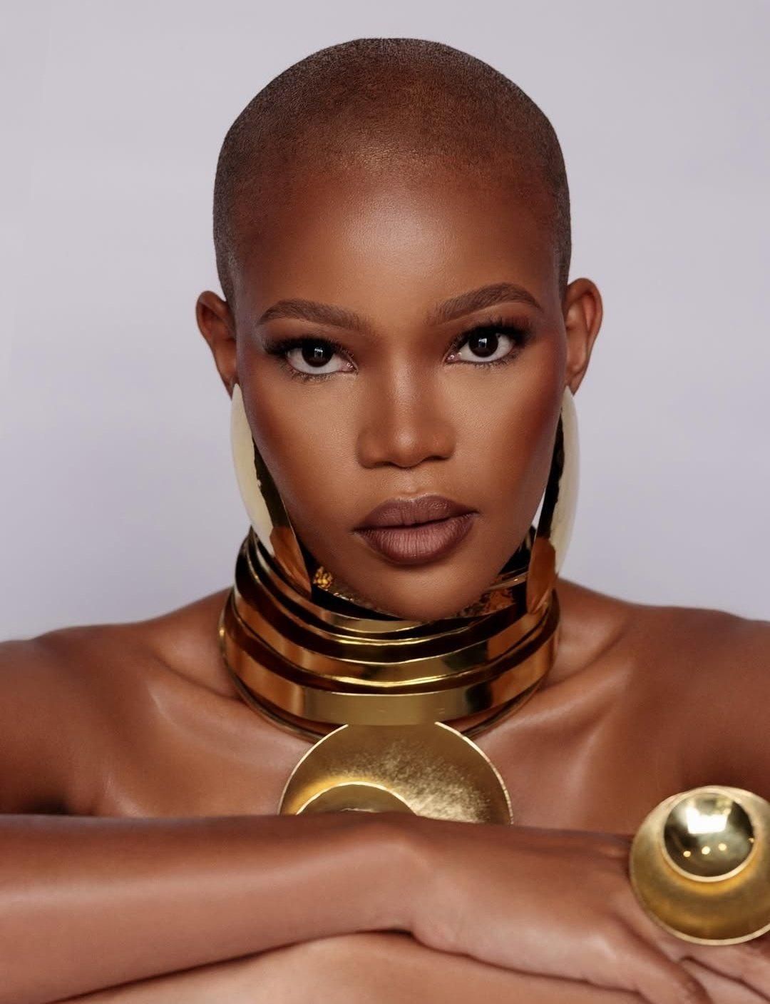 Qhawekazi Mazaleni wird zur Miss South Africa 2025 gekrönt