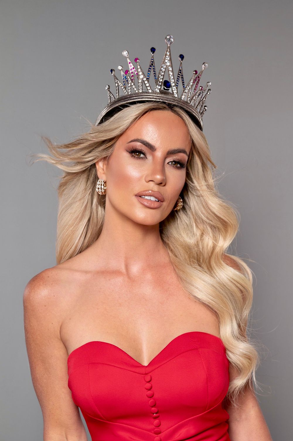 Carika Bebb takes over as Mrs South Africa 2026 with a bold vision to empower women