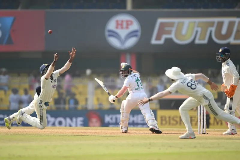 Proteas stretch their lead close to 400 to keep India under pressure in Guwahati