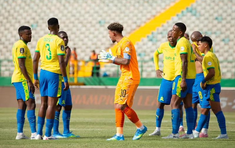 Ten-men Mamelodi Sundowns survive Stade Malian scare to reach CAF Champions League semi-finals
