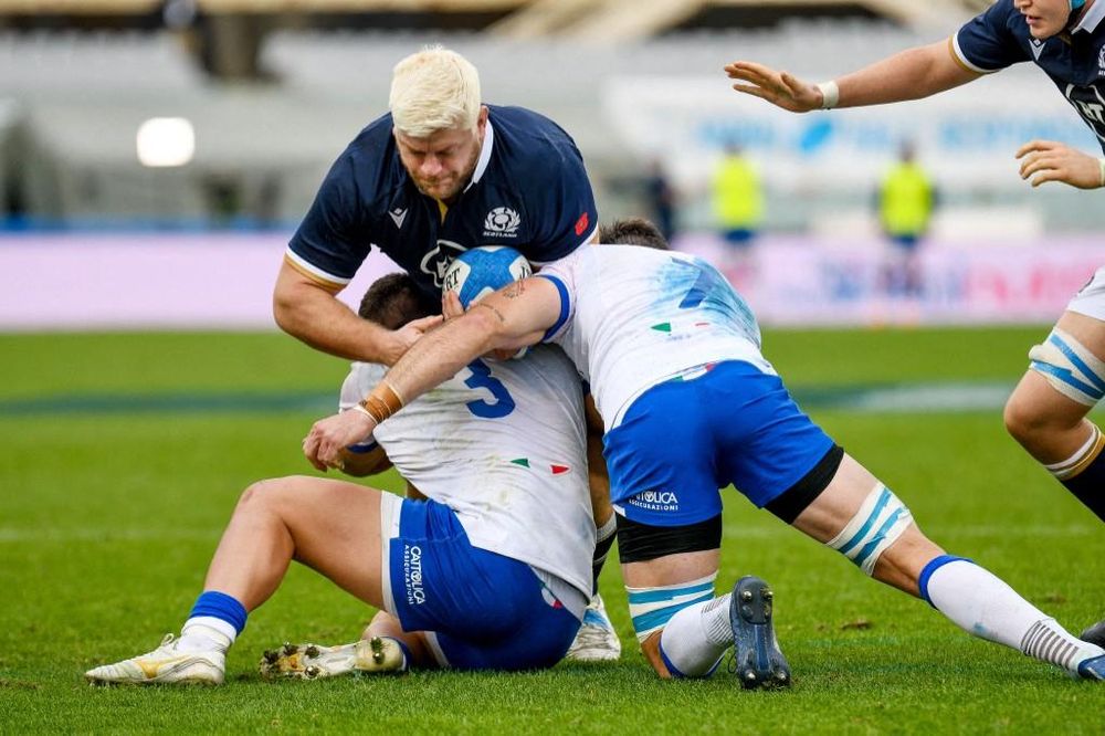 Double front row boost as Stormers gear up for URC opener in Cape Town