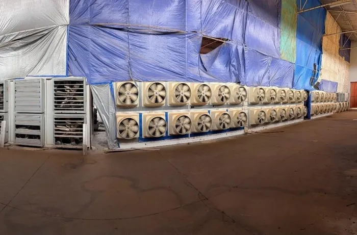 Illegal cryptocurrency mining centre in Angola