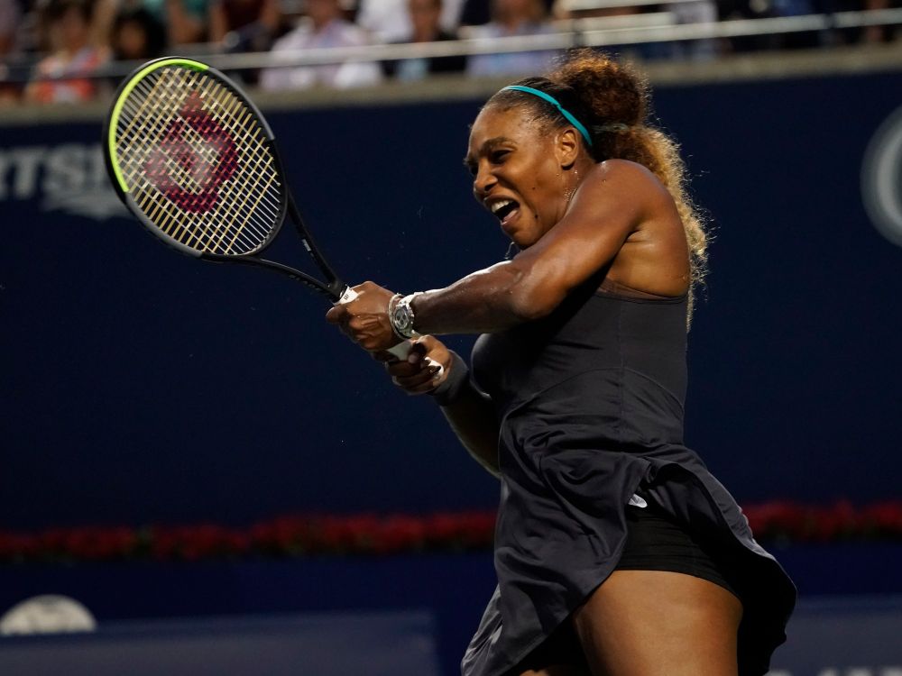 Serena Williams storms into third round in Toronto