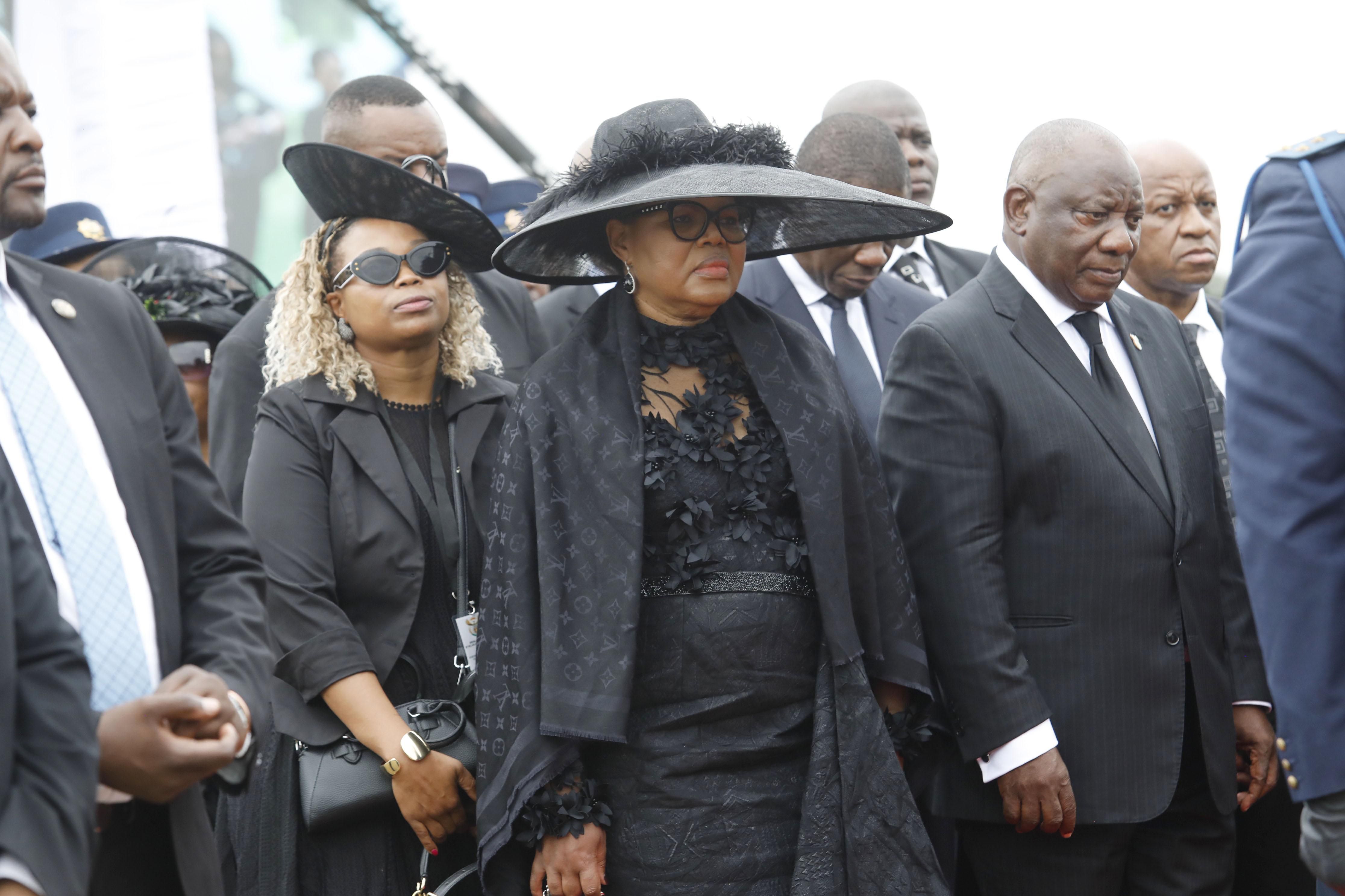 ‘In your eyes, I saw the constellations’: Mthethwa remembered as devoted ...