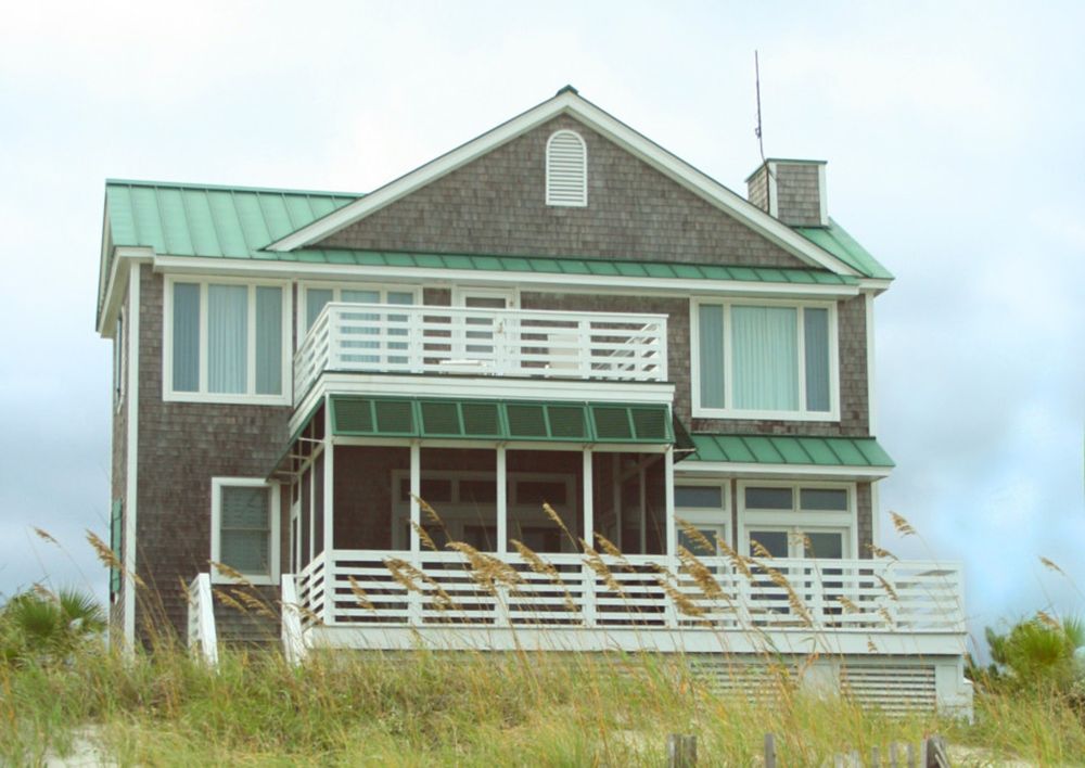 ‘Foreign interest in local property improving’