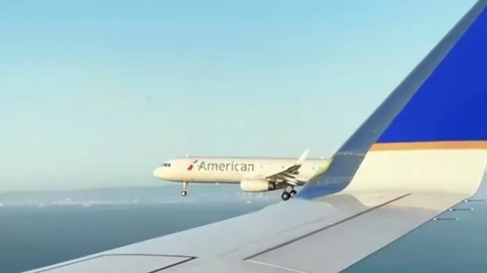 Viral video shows two airlines landing simultaneously at San Francisco International Airport. Picture: screenshot/@TahoeMatt