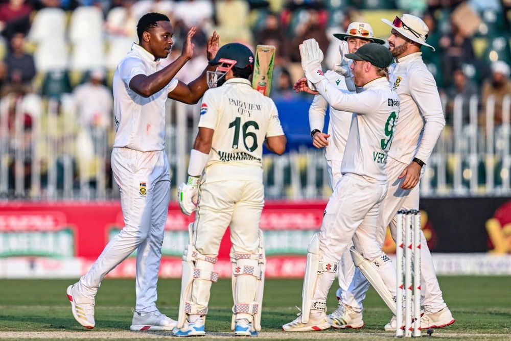 Kagiso Rabada strikes late with second new ball to keep Proteas in the ...
