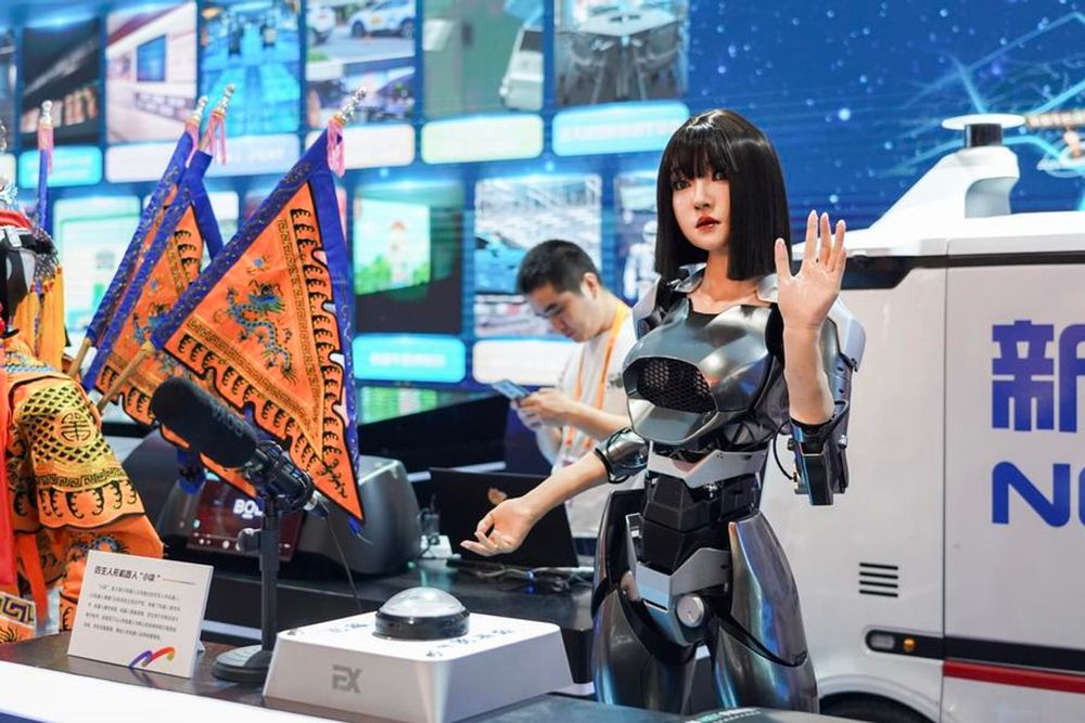 China opens its first 7S humanoid robot store: A new era in robotics