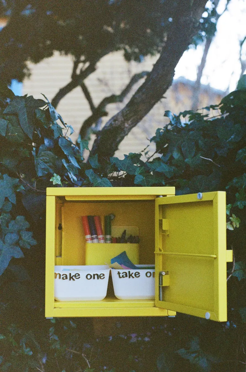 Finding light in darkness: how a Seattle woman offers hope through a pep talk library