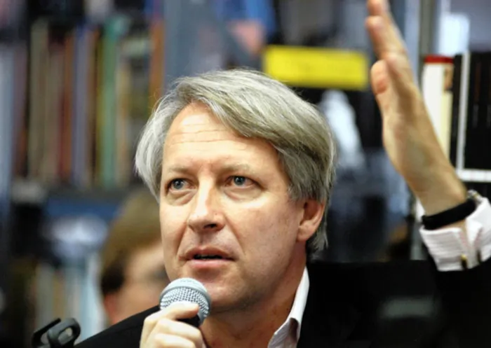 Afrikaans author Dan Roodt's Pro-Afrikaans Action Group is set to lose close to R4.2 million for violating the country's exchange control regulations.