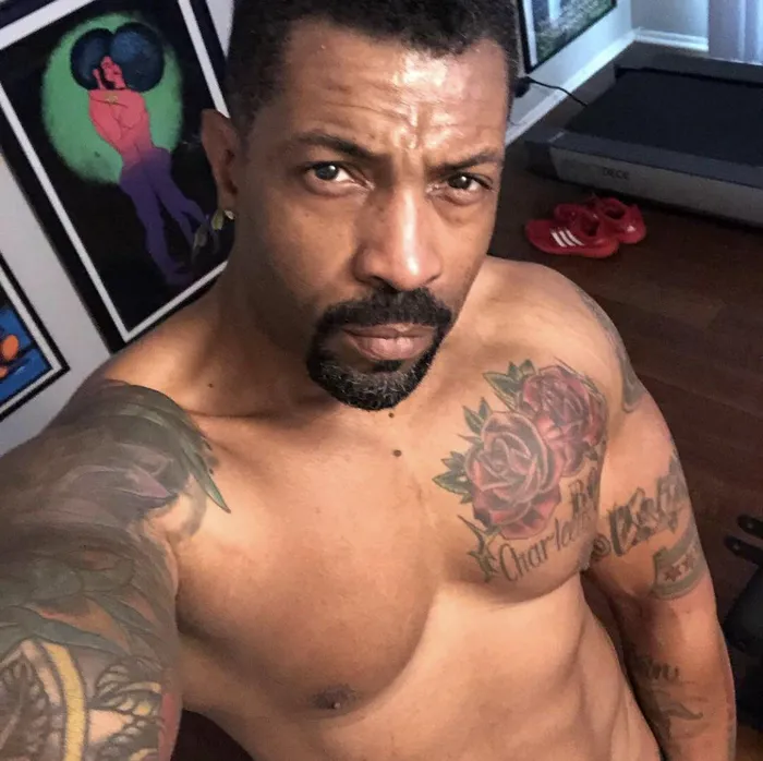 'Black-ish' star and comedian Deon Cole gave Cape Town a memorable shout-out.