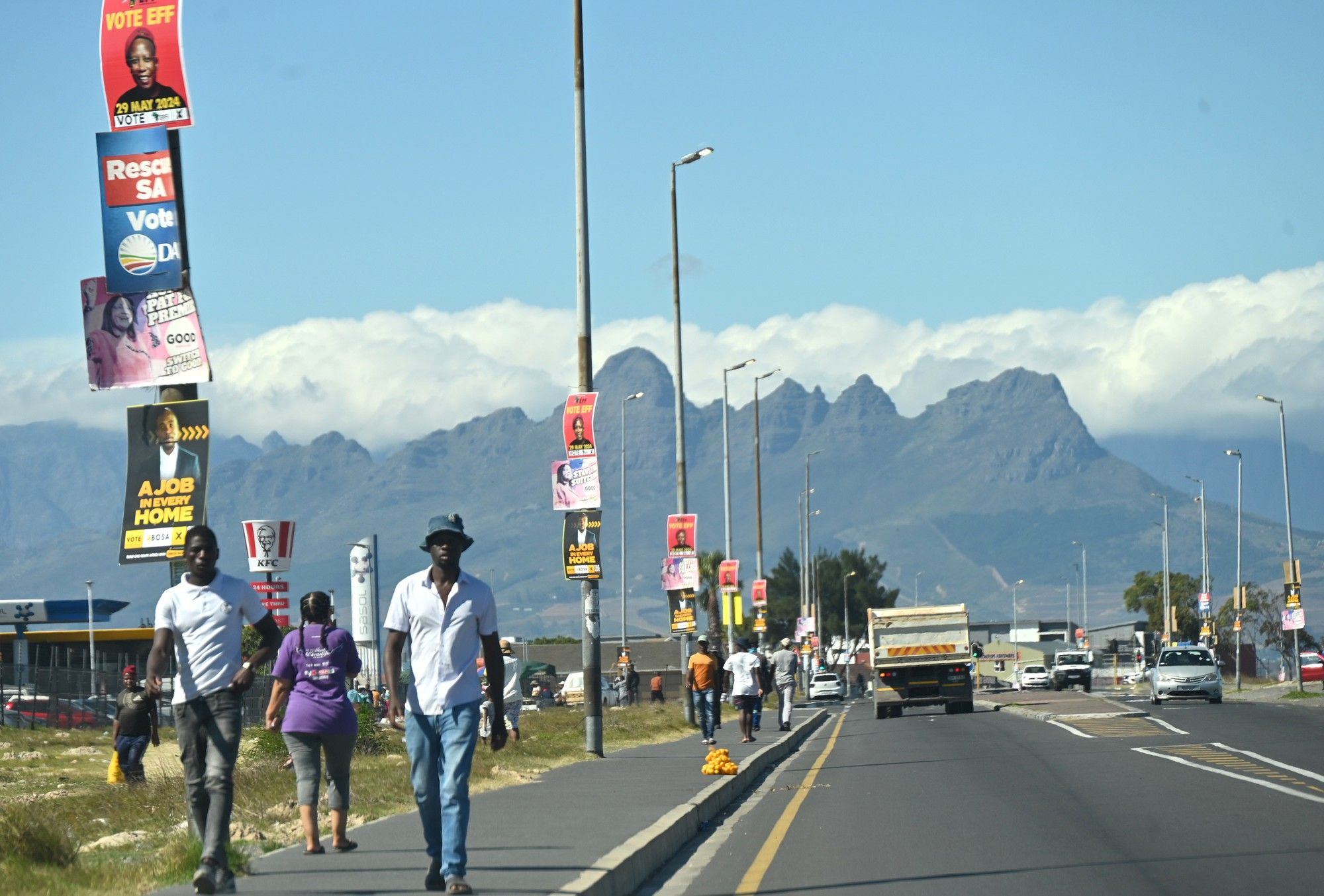Eskom backs out of legal wrangle with political parties over election ...