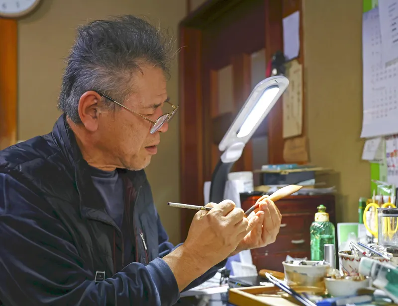 Crafting hope from tragedy: Woodworkers unite after disaster