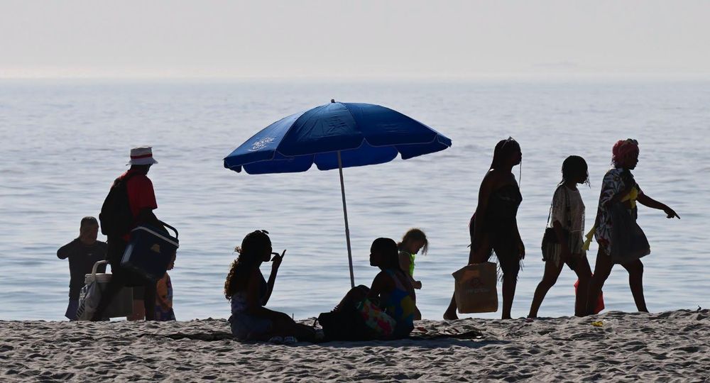 Spring tide explained: What beachgoers, anglers and hikers need to know - IOL