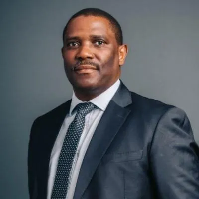 Dr Johnstone Makhubu to lead SARS: Ramaphosa appoints successor to Kieswetter