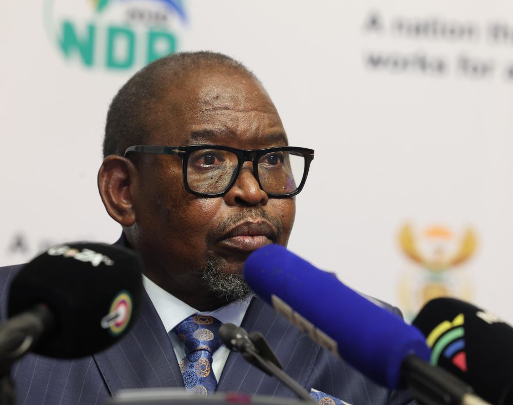 Finance Minister commends Dr David Masondo for stepping aside as PIC chairman
