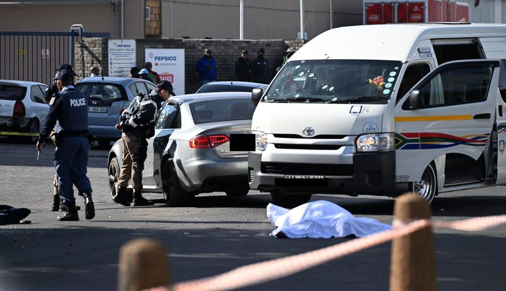 Two taxi owners shot dead in Epping as police arrest two suspects