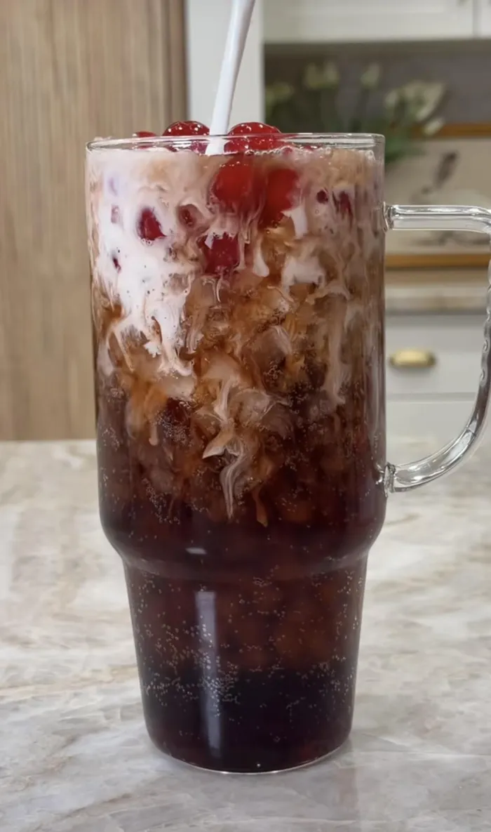 TikTok's dirty soda is the non-alcoholic drink hack of the season.