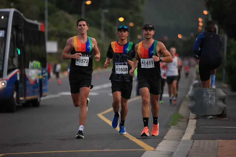 Club runners join 5 000-strong field at 48th Bay to Bay race