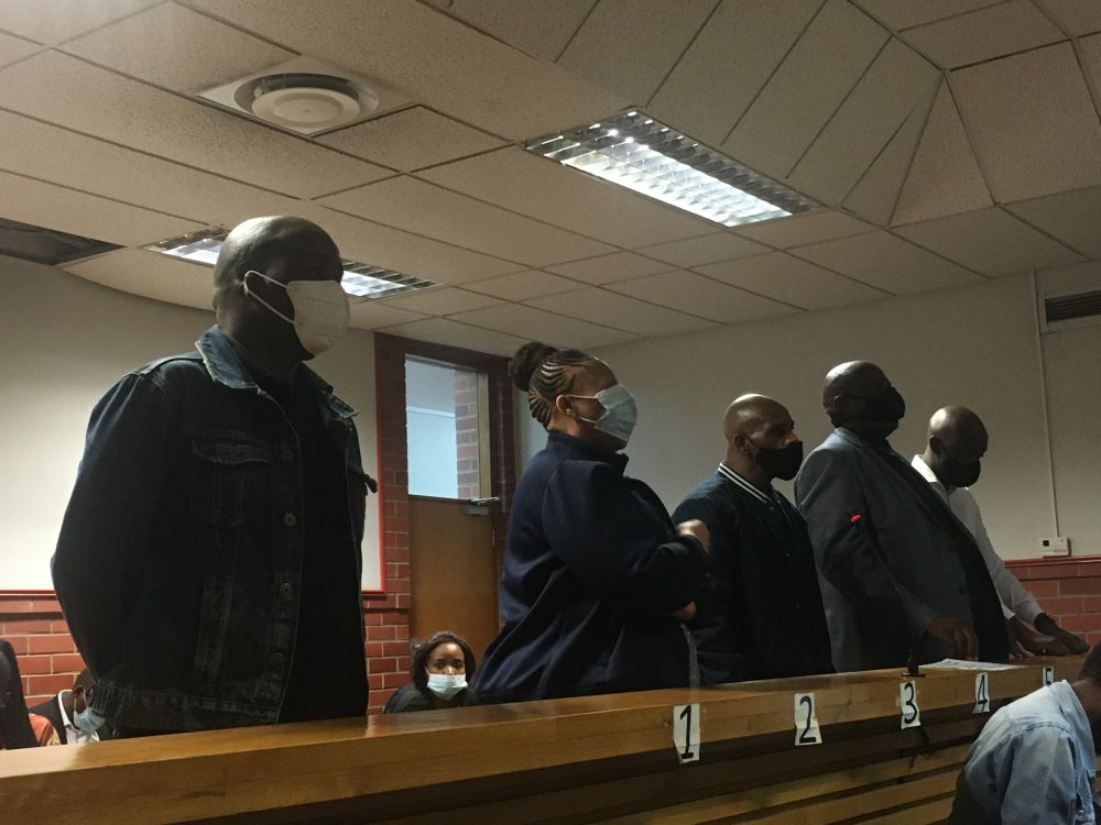 Court urged to show leniency in sentencing former detective for bribery