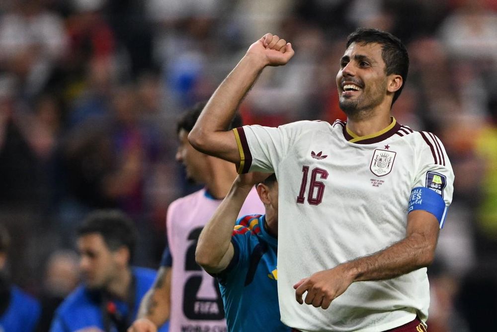 How Spain’s midfield passing carousel dismantled Didier Deschamps’ French dream