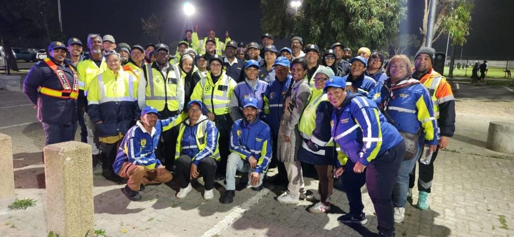 Manenberg police management takes to the streets to establish community ...