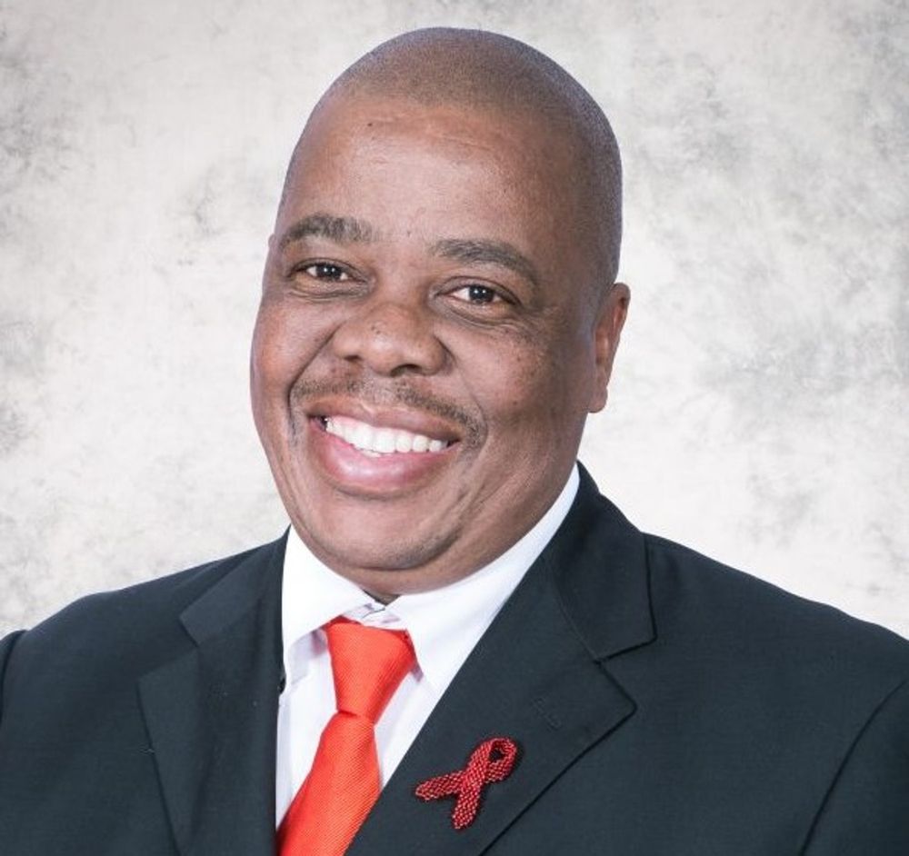 Motsoaledi announces disciplinary action against suspended senior officials