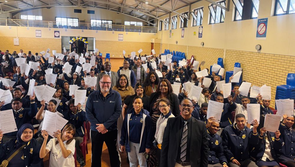 BONNE CHANCE, MATRICS ! Les 85 000 candidats du Western Cape commencent les examens de 2026